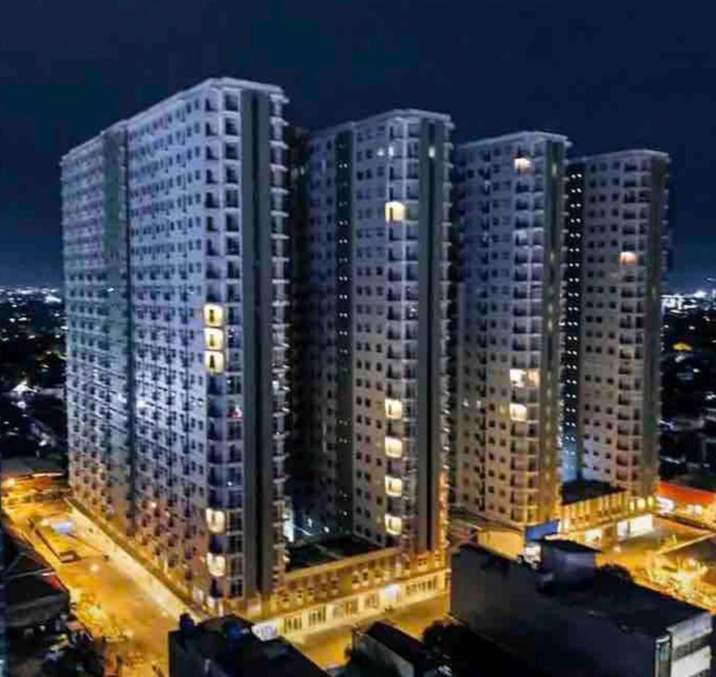 Apartement Grand Asia Afrika Bandung House Of Tofi Екстериор снимка