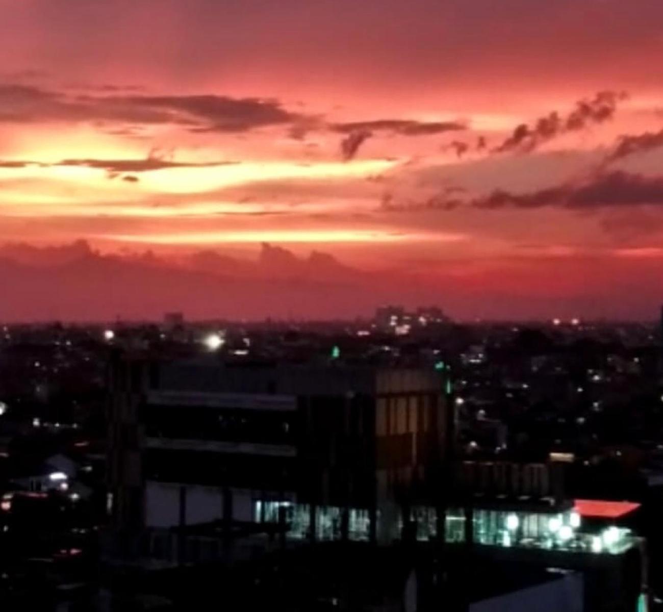 Apartement Grand Asia Afrika Bandung House Of Tofi Екстериор снимка